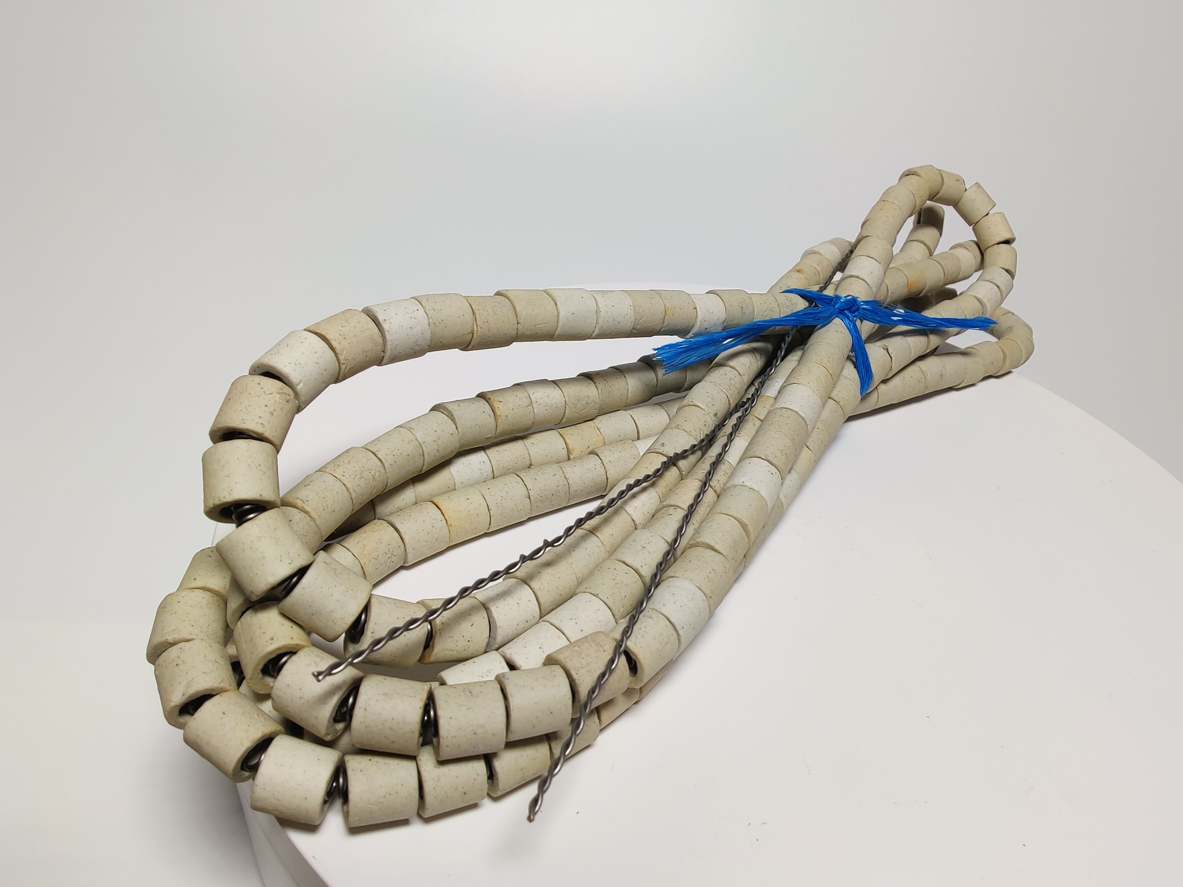 Спираль электросковороды СЭЧ-0.25, СЭЧ-0.45 с изоляторами 1,5кВт длина 265см