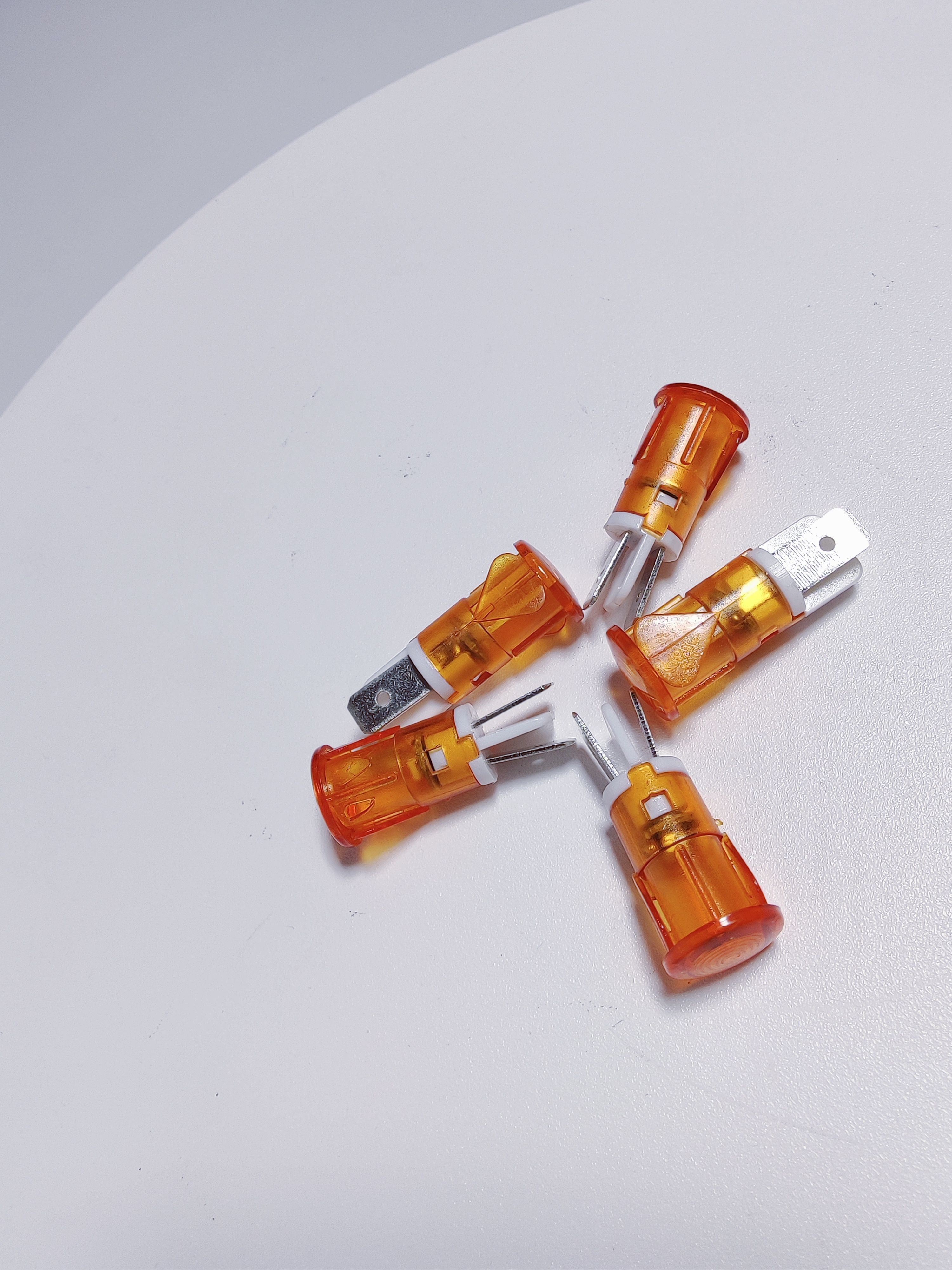 Индикаторная LED лампа 230B 12мм оранжевая (Комплект 5шт)