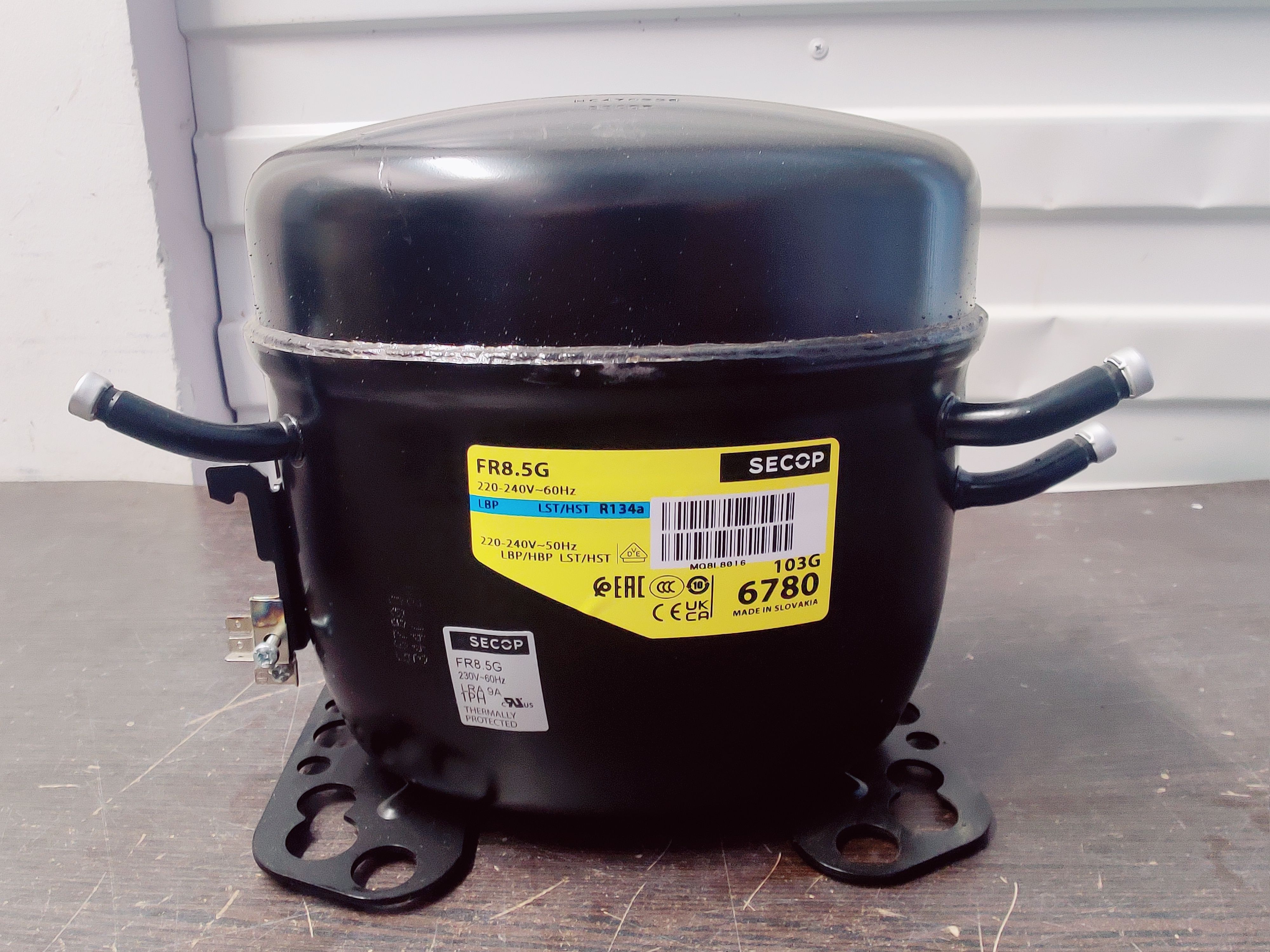 Компрессор FR 8.5 G R-134A 434Вт код 103G6780 LBP, MBP Secop