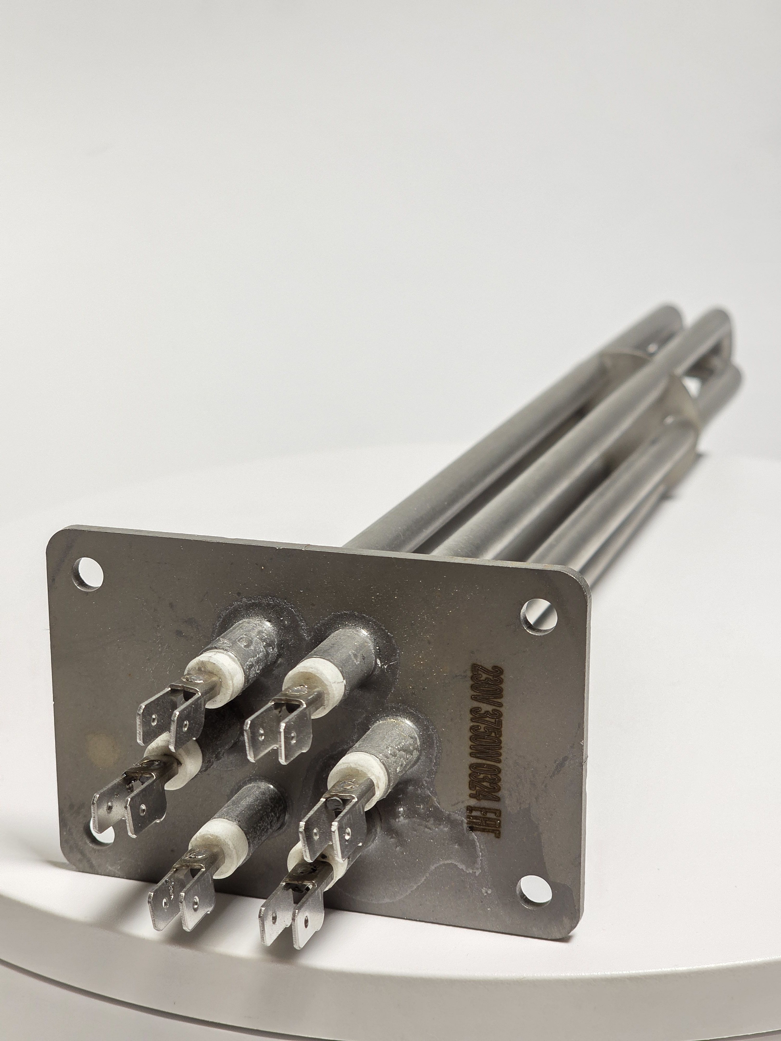 ТЭН В3-207 3750w Абат код 12000069167 прямоугольный фланец