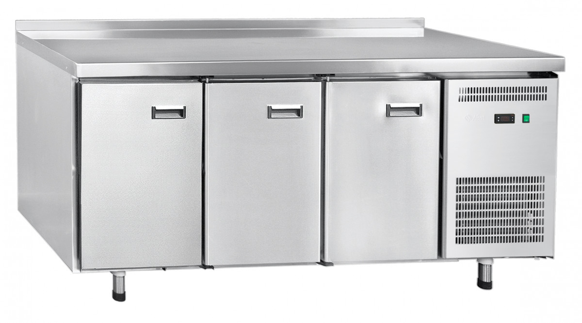 Стол холодильный среднетемпературный СХС-70-02 (3 двери) / ранее СХС-70-021 