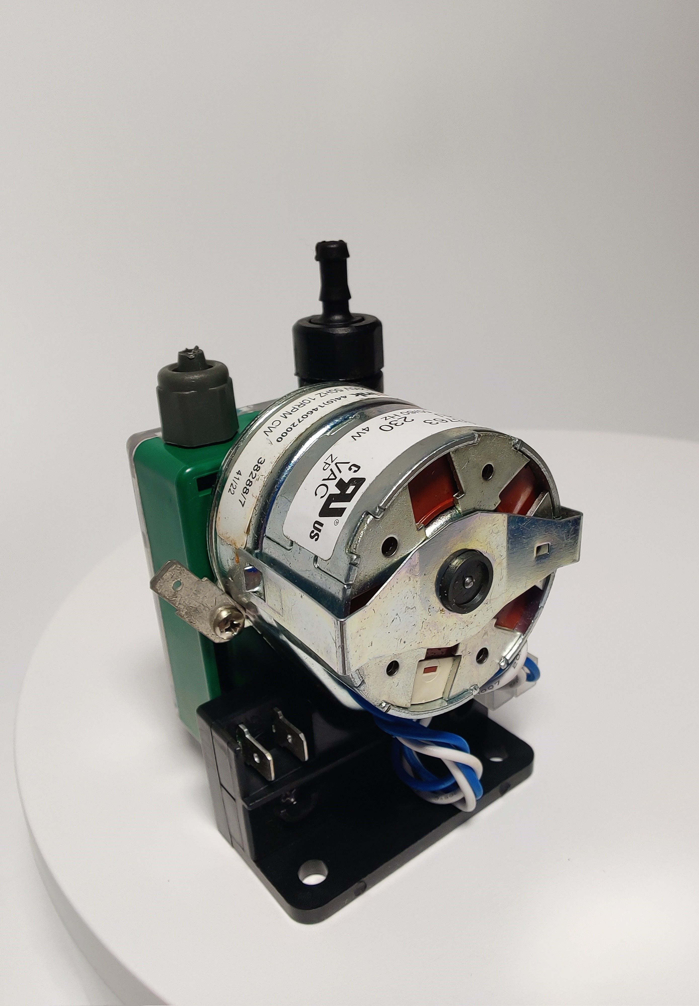 Дозатор насос ополаскивающий G82B/A VNR Абат с обратным клапаном код 12000026069