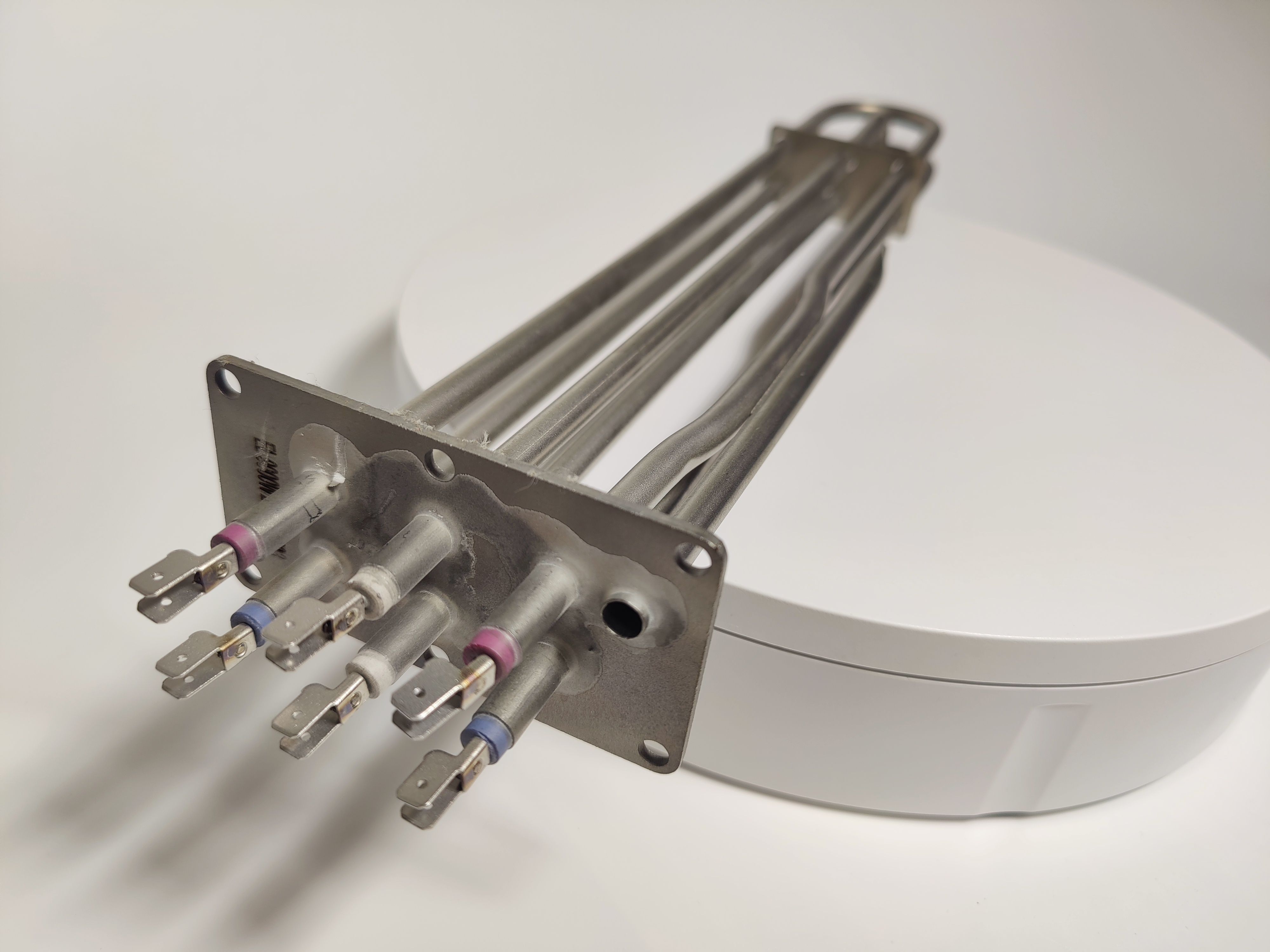 ТЭН В3-245 А 8,5/9,0 Р 230 код 120000060750 после 01.06.2012г. выпуска для МПК, ПКА, КПЭМ АБАТ