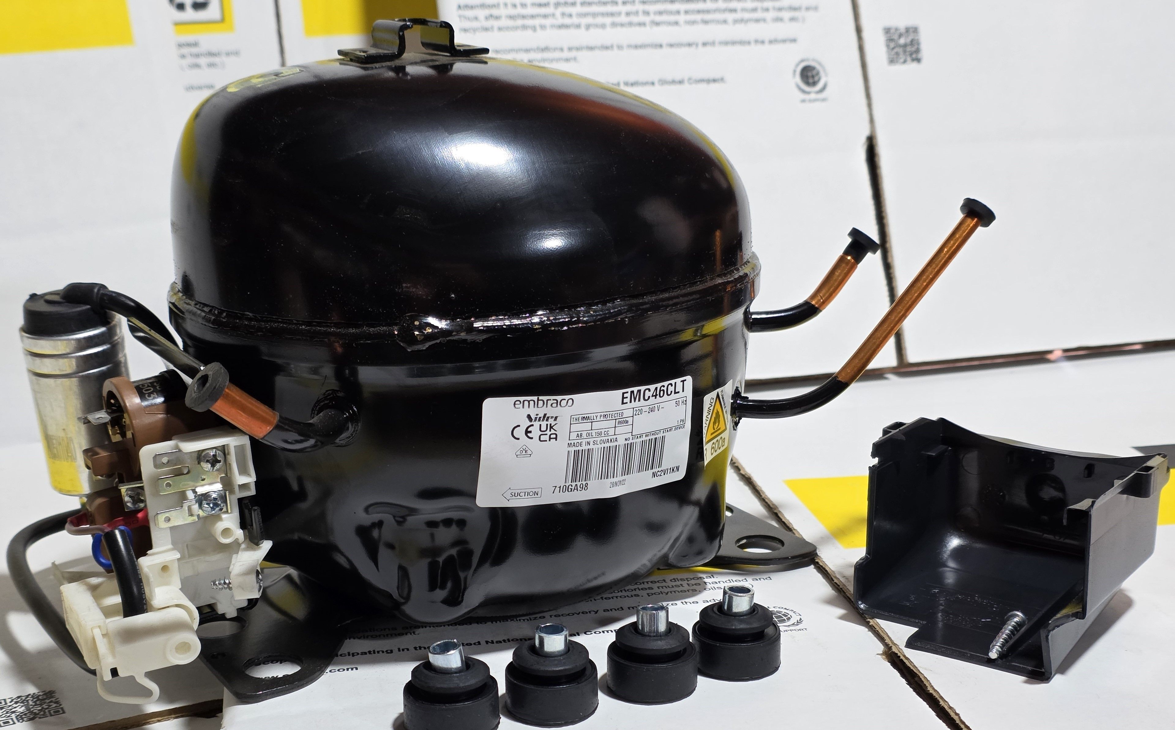 Компрессор EMC46CLT R600 Embraco 131Вт LBP код 710GA9854AJ