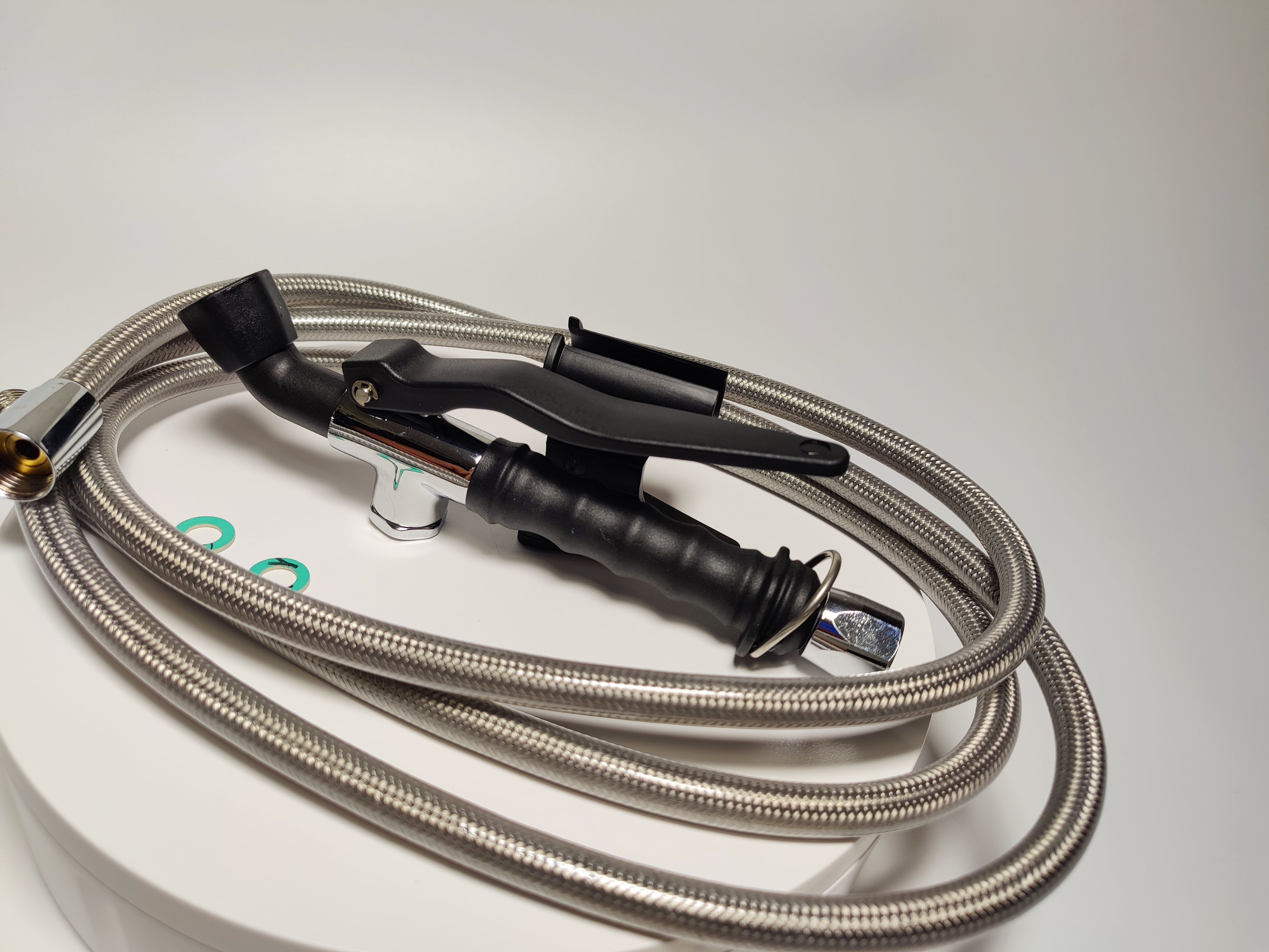 Лейка душ MONOLITH R0802010101 (шланг 2м) G1/2 дюйма ITALY