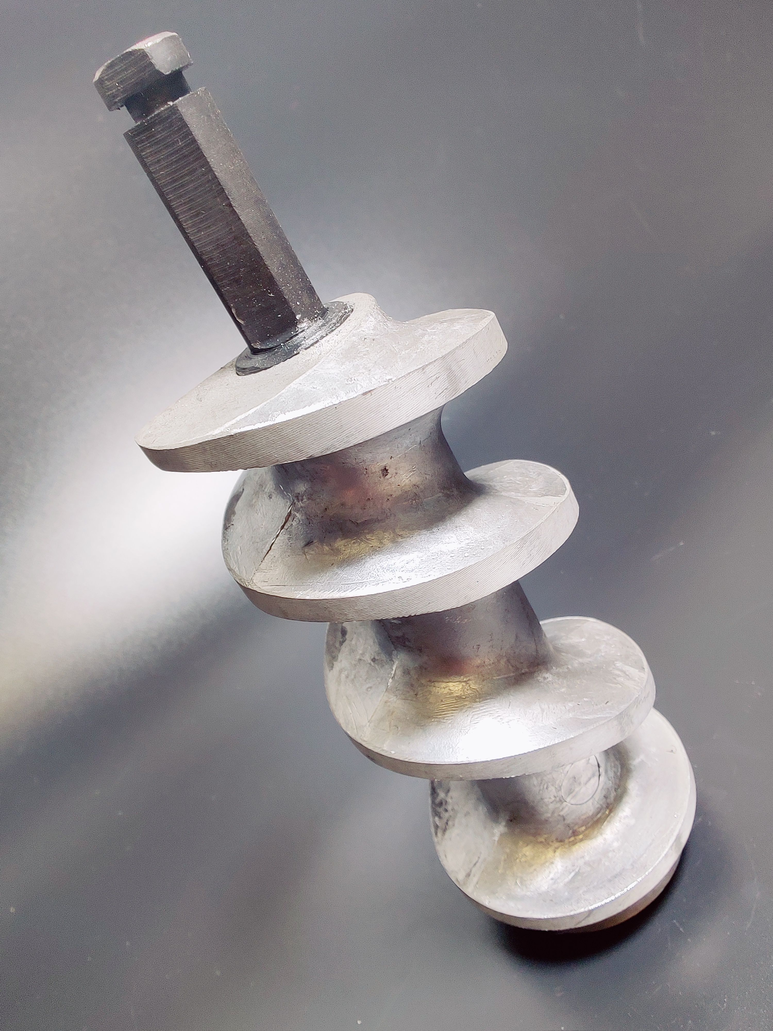 Шнек МИМ-300.01.300 универсальный алюминий размер 215х70мм