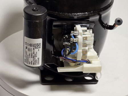 компрессор NE 2121Z R134a Embraco 251Вт LBP код 262BA50M2AJ