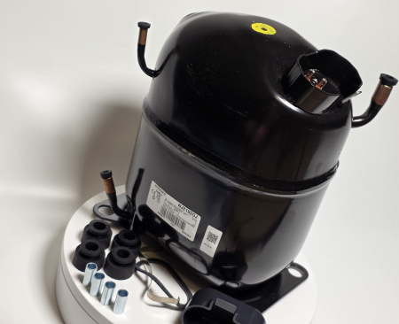 Компрессор NJ 2192GJ R404a Embraco1176Вт LBP код 943CA1104AF