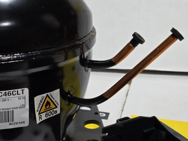 Компрессор EMC46CLT R600 Embraco 131Вт LBP код 710GA9854AJ