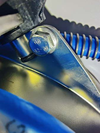 Душ выдвижной на катушке (настенный) SR 000000017A MONOLITH (шланг 5м)