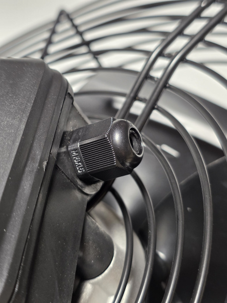 Вентилятор осевой Boyoung YWF 4E-300 220V всасывающий YWF-4E-300S-E5L