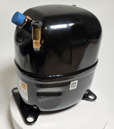 Компрессор CAJ 2446 Z под пайку (R404A) 1203Вт код AJ2ZM1JF603 (Tecumseh)