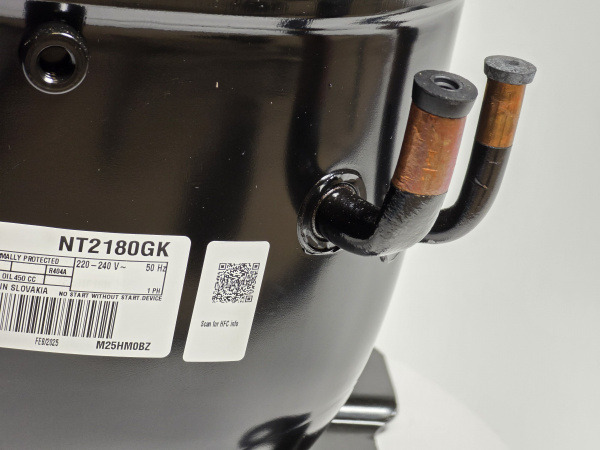 Компрессор NT 2180GK R404a Embraco 984Вт LBP код 923HA0413AA