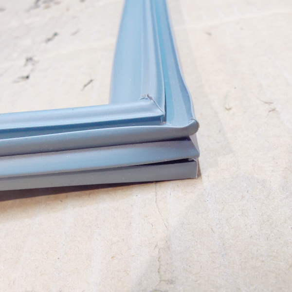 Уплотнитель Hicold 575 код 800005 (394х575) для холодильных столов GN/SN Original