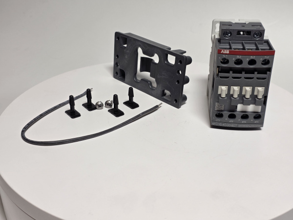 Контактор KVE2000A Unox 50/60Гц 230В 30A 4P магнитный пускатель