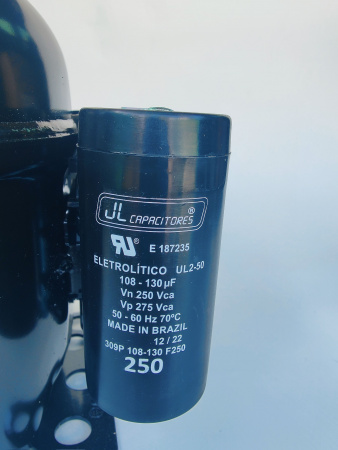 Компрессор AE 4440E-FZ1A (R22A) 967Вт код AE-1803-E (Tecumseh)