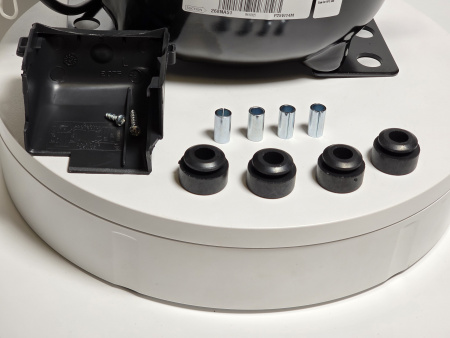 Компрессор NEU 6212Z R134a Embraco 1430Вт MBP / HBP код 268NA51M1AJ