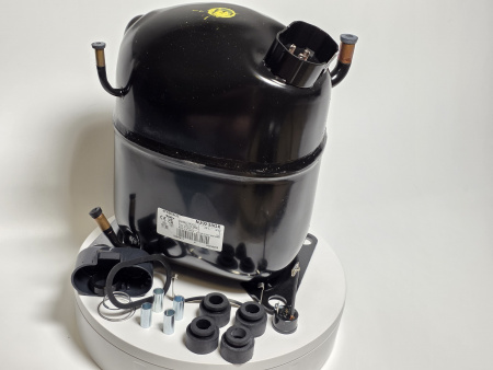 Компрессор NJ9238GK R404 Embraco 2428Вт MBP код 943RV1104AF