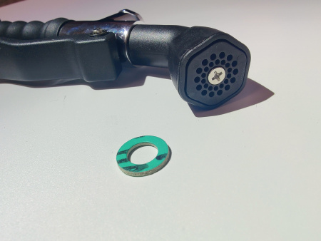 Душ выдвижной на катушке (настенный) SR 000000017A MONOLITH (шланг 5м)