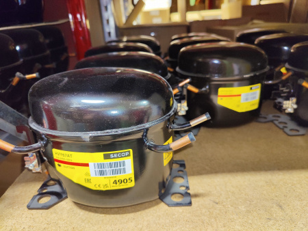 Компрессор HVY67AT 107вт R600a SECOP (Danfoss) код RP8GA028 LBP Словакия