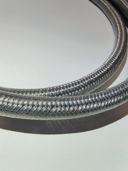 Шланг для душирующего устройства MONOLITH Italy 00403000001 G1/2 длина 1 метр