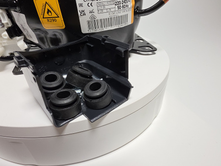 Компрессор EMX 6165U Embraco Aspera 511Вт