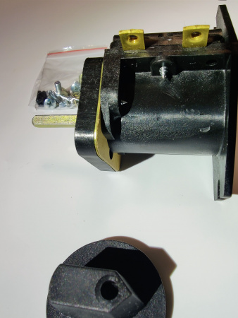 Переключатель ТПКП 25А (ППКП) для плиты электрической (пластмасс.) с ручкой код 6424