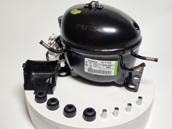 Компрессор EMT6152GK R404A Embraco 449Вт MBP