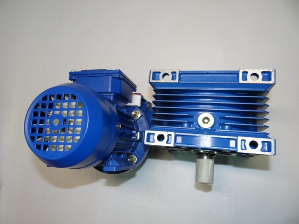 Мотор-редуктор DRV 40/75-1800-0,7-0,1В5-AS1, шт