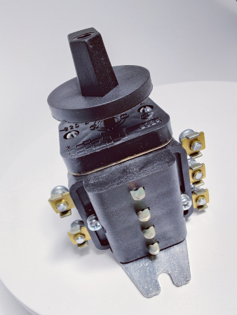 Переключатель ППКП (ТПКП 25А) для кухонных плит (алюминий) с ручкой код 120000006424