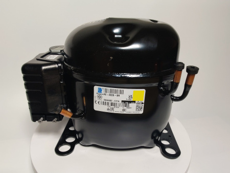 Компрессор AE4440Z-FZ1A (R404A) код AE-1278-E (Tecumseh)