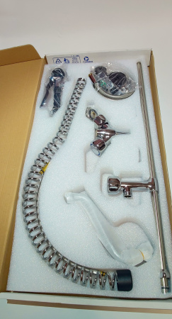 Душирующее устройство с гибким изливом MONOLITH Италия Код R 0101020111