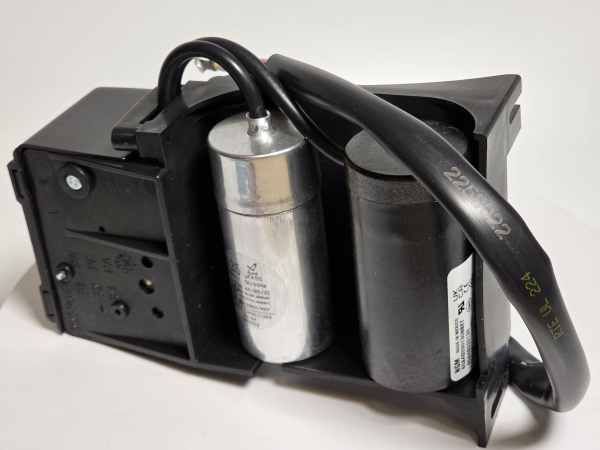 Компрессор NJ9238GK R404 Embraco 2428Вт MBP код 943RV1104AF