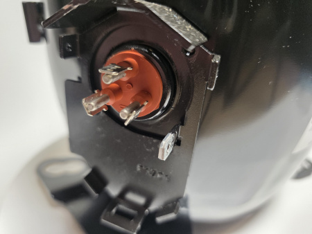 Компрессор NT2210GK R404 Embraco 1295Вт LBP код 923KA0204AF