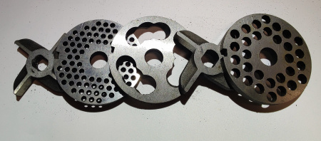 Комплект ножей и решеток к мясорубке МИМ-300 без бурта