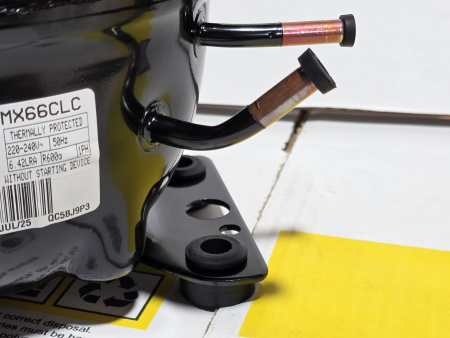 Компрессор EMX66CLC R600 Embraco 182Вт LBP