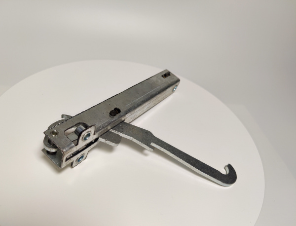 Петля ЭП4-4-02.03.000СБ применяется после 2004г. выпуска арт. 710000002184 (нового образца) "Абат"