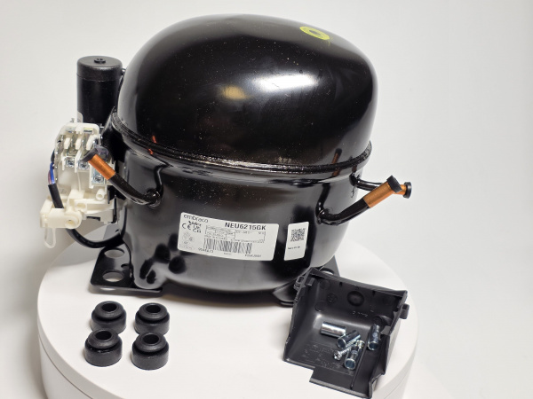 Компрессор NEU 6215 GK R404a 1862Вт MBP Embraco Aspera код 954EA23M1AJ (NEU6215GK)