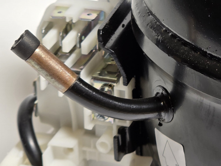 Компрессор EMT6152GK R404A Embraco 449Вт MBP