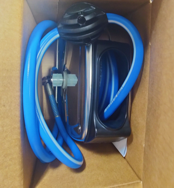 Душ выдвижной на катушке (настенный) SR 000000017A MONOLITH (шланг 5м)