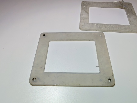 Прокладка лампы освещения 97х82 мм тв. 45 ед. силикон. ШорА св.-серая