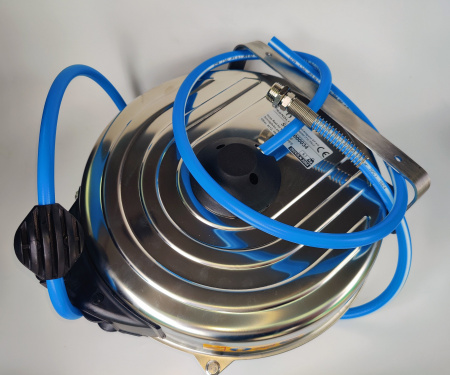 Душирующее устройство на катушке MONOLITH код SR000000034А (шланг 10м)