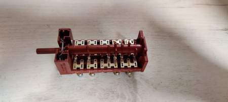 Переключатель 7-ми позиционный абат 7LA 870618 Gottak