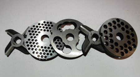 Комплект ножей и решеток к мясорубке МИМ-300 без бурта