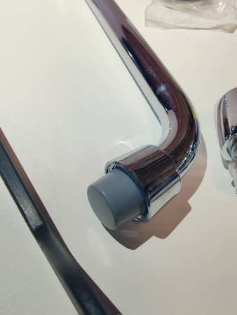 Смеситель MONOLITH R 0201020255 Италия