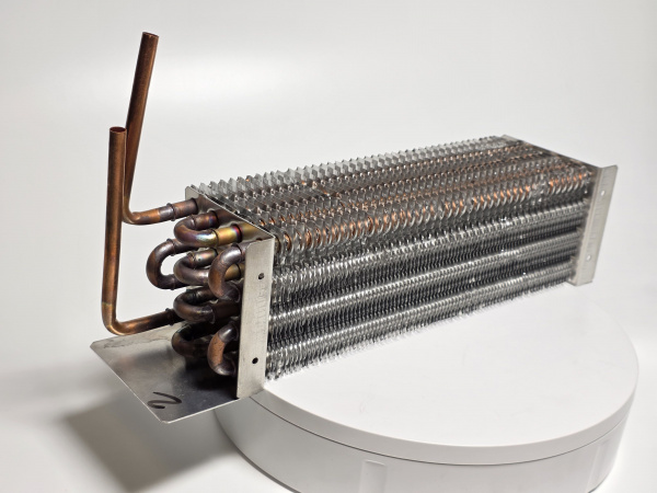 Батарея испарителя POLAIR код 2903080d CM110-S, CM114-S (4х4х300, квадр.) шкаф Low Cost