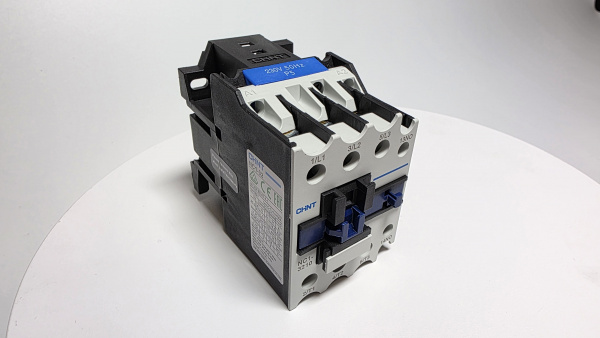 Контактор NC1-3210 32А Абат код 120000061052