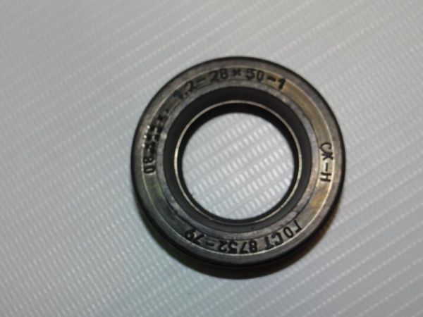 Манжета 28х50х10