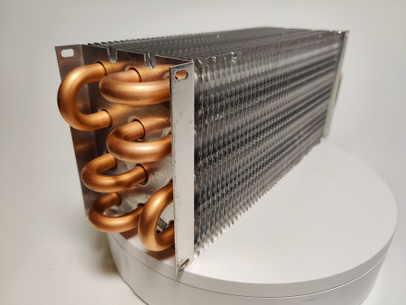 Батарея испарителя HICOLD ТХ 13412.00.000 код 800087 для столов холодильных SNE/GNE