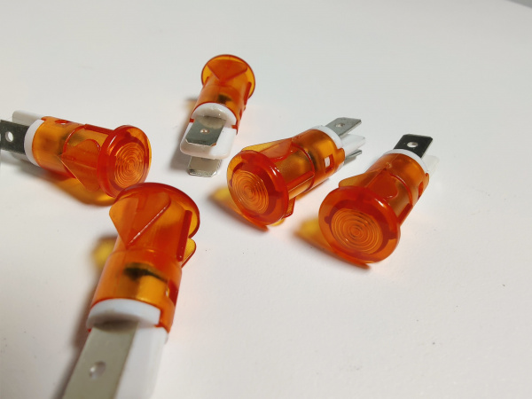 Индикаторная LED лампа 230B 12мм оранжевая (Комплект 5шт)